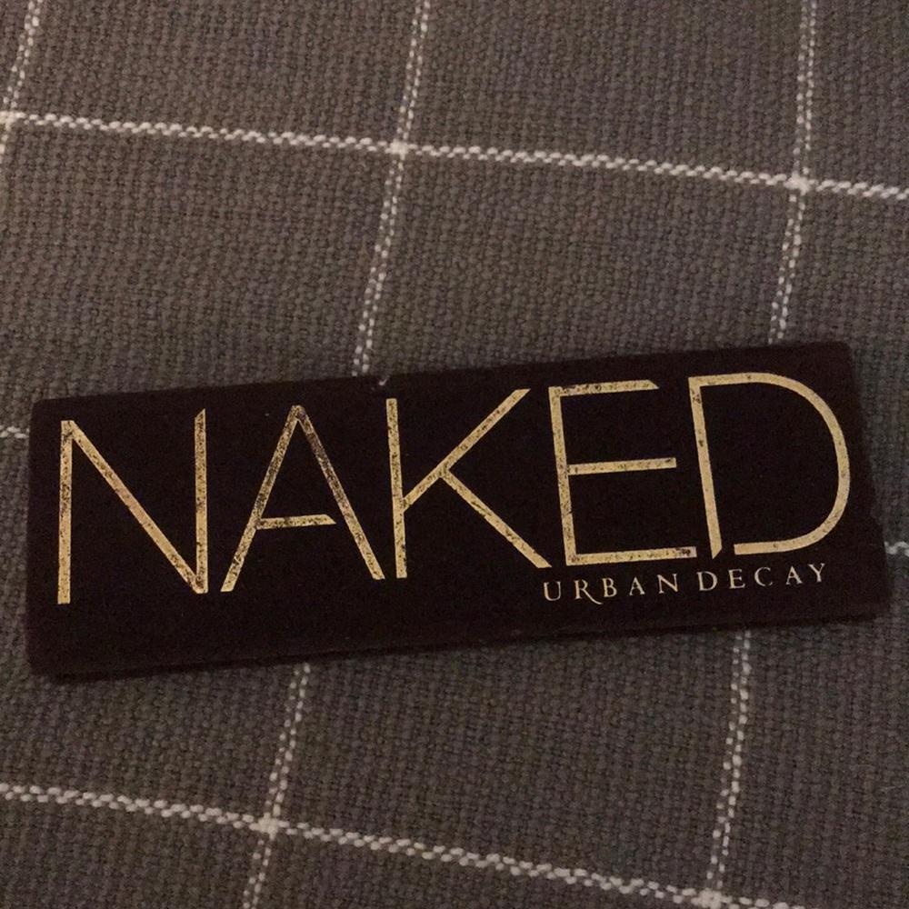 Urban Decay Naked eye shadow pallet